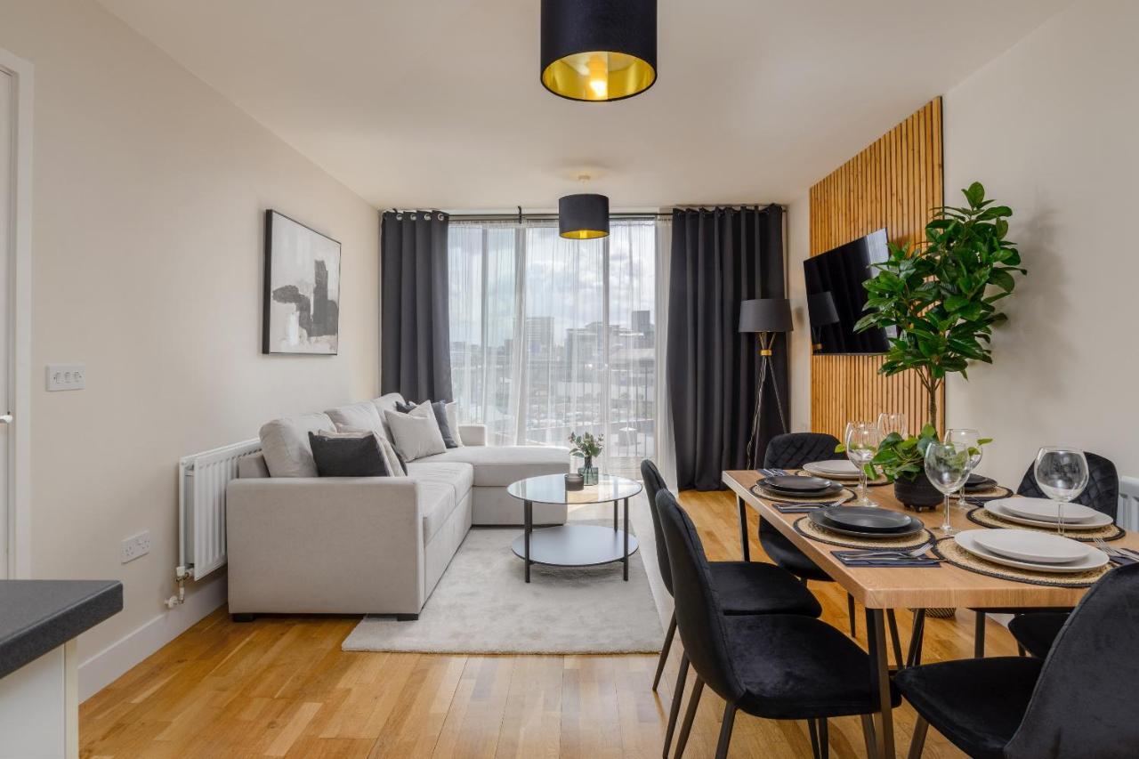 Premium Apartment - Allocated Parking - Great Location Plymouth Eksteriør bilde