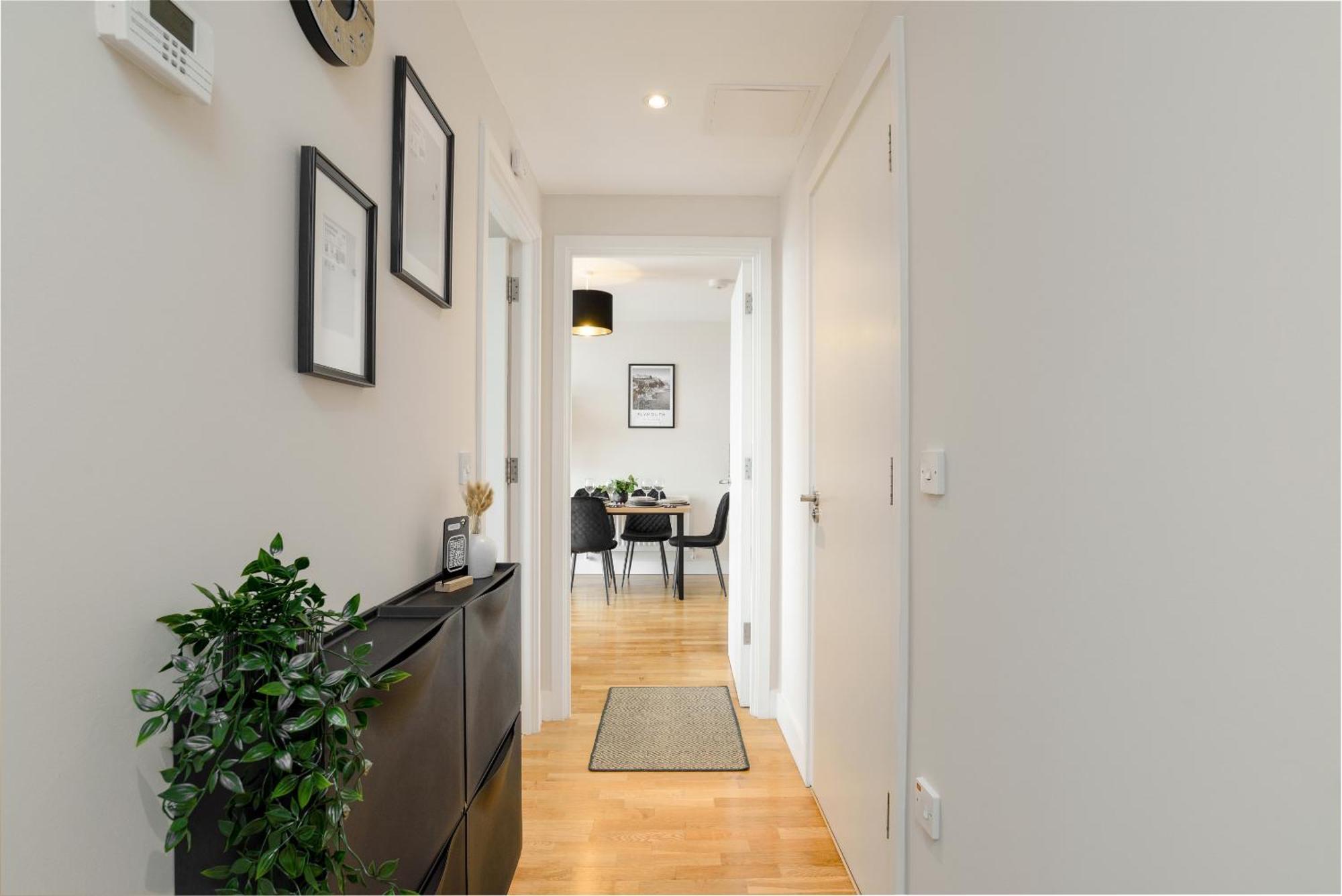 Premium Apartment - Allocated Parking - Great Location Plymouth Eksteriør bilde