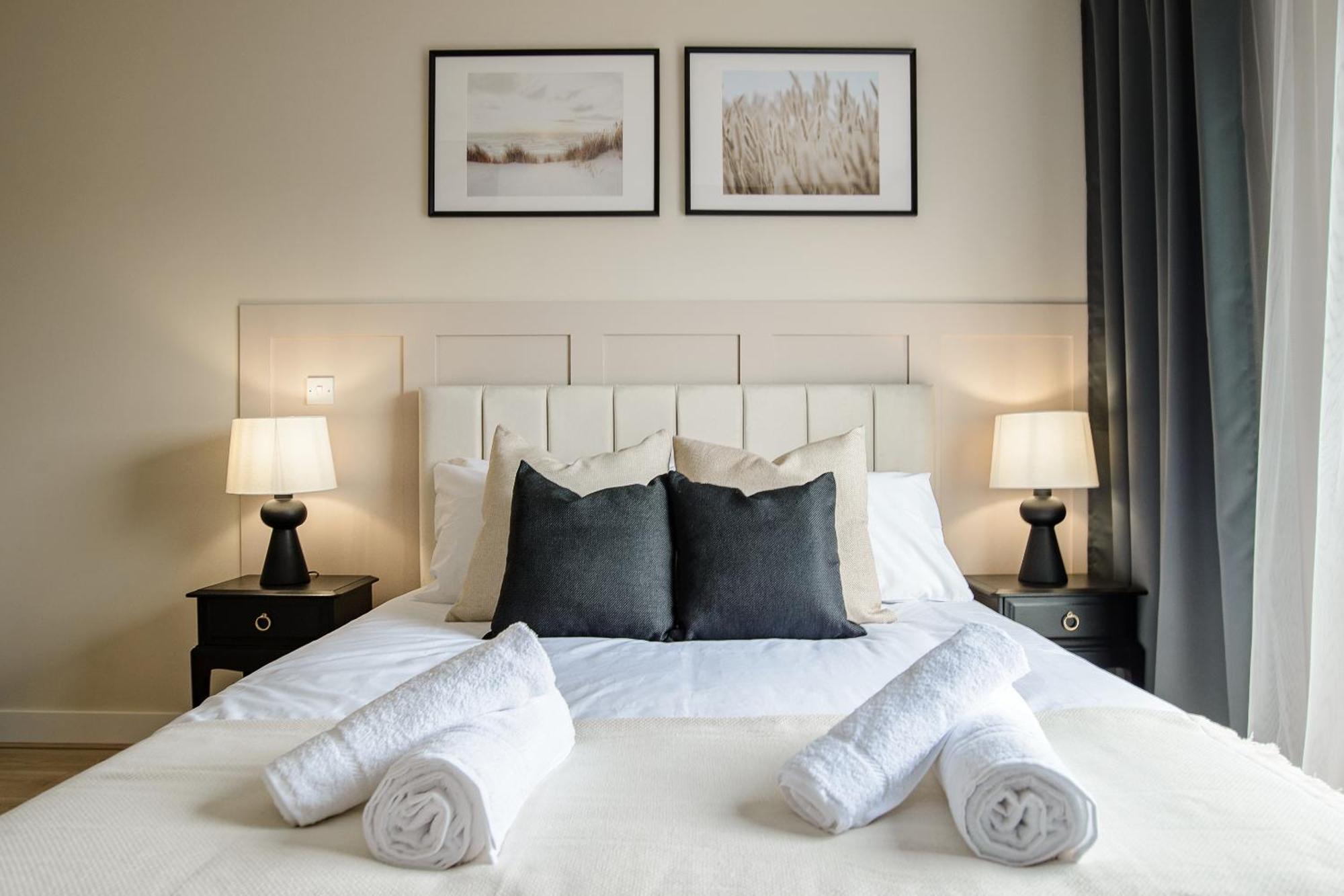 Premium Apartment - Allocated Parking - Great Location Plymouth Eksteriør bilde